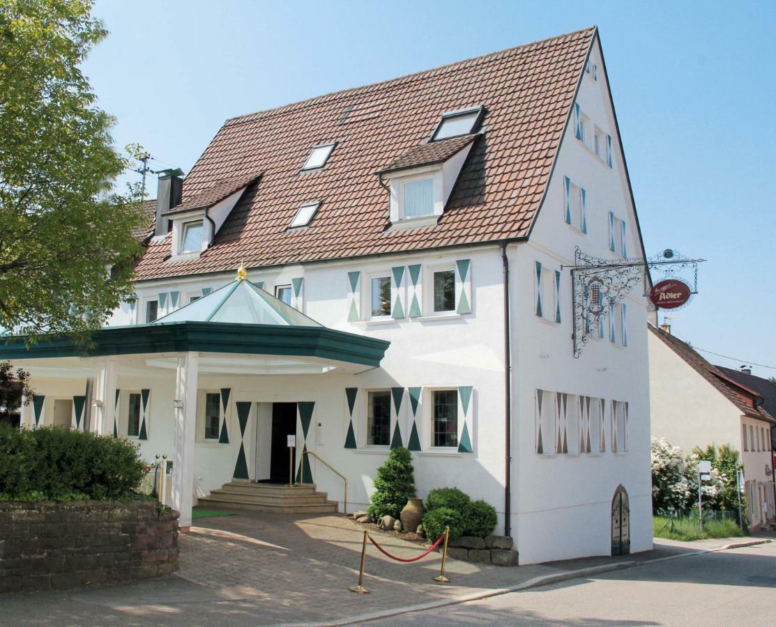 Hotel-Restaurant Arneggers Adler Tiefenbronn Exterior foto
